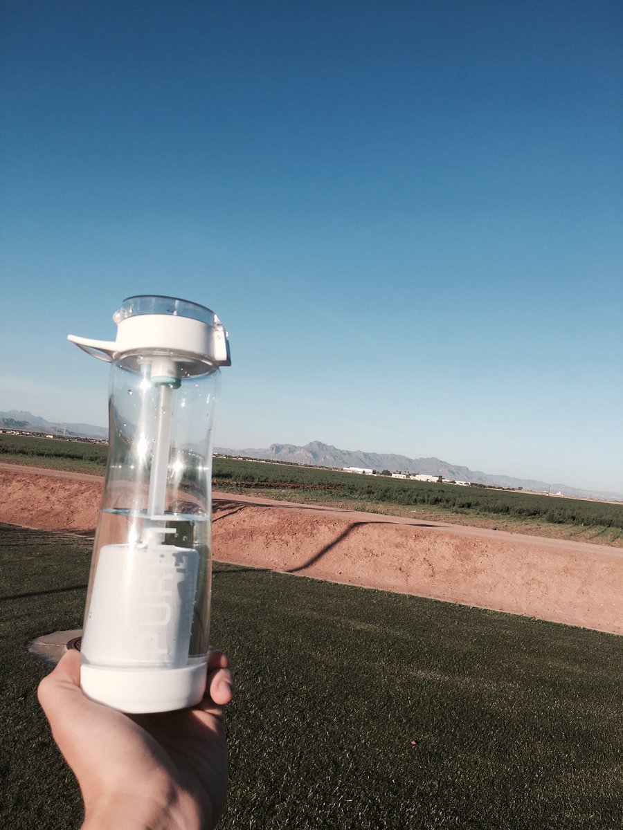 noah_hirsche's tweet photo. Anyone let me know if you want a Puritii water bottle! The filter can turn coke, dirty water and even urine into clean drinkable water! 💧💦 https://t.co/vTXfGOypnw