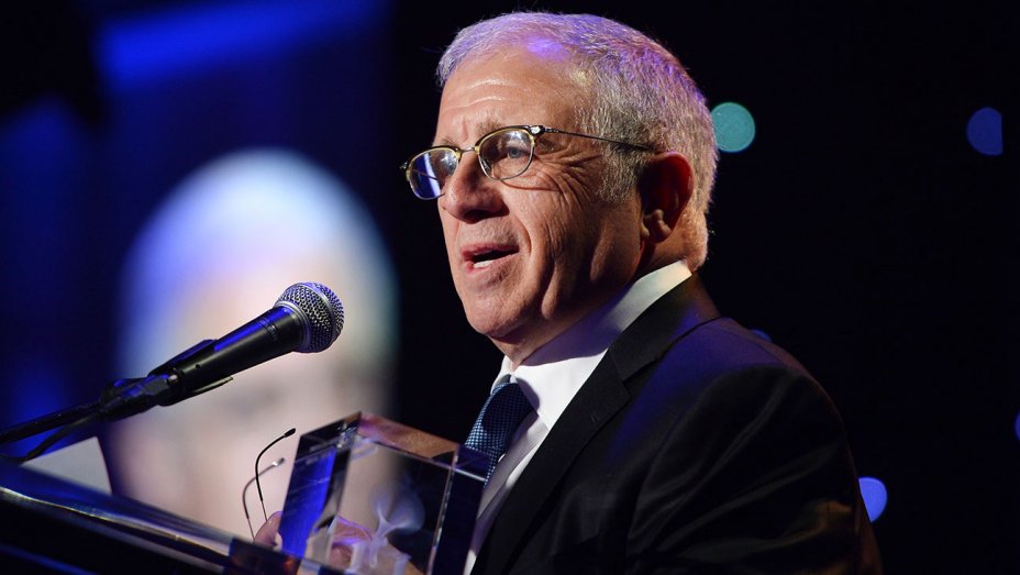 Irving Azoff responds to the venue wars between AEG and MSG thr.cm/QDRIv7 https://t.co/3MEj7PGmYg