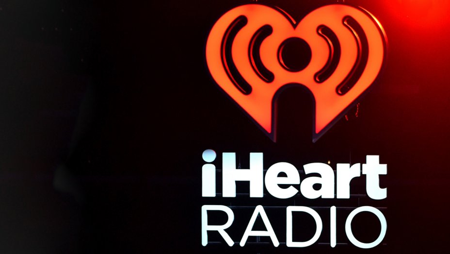 iHeart Radio parent may not survive another year thr.cm/YrsRcl https://t.co/sXhtocFmNr