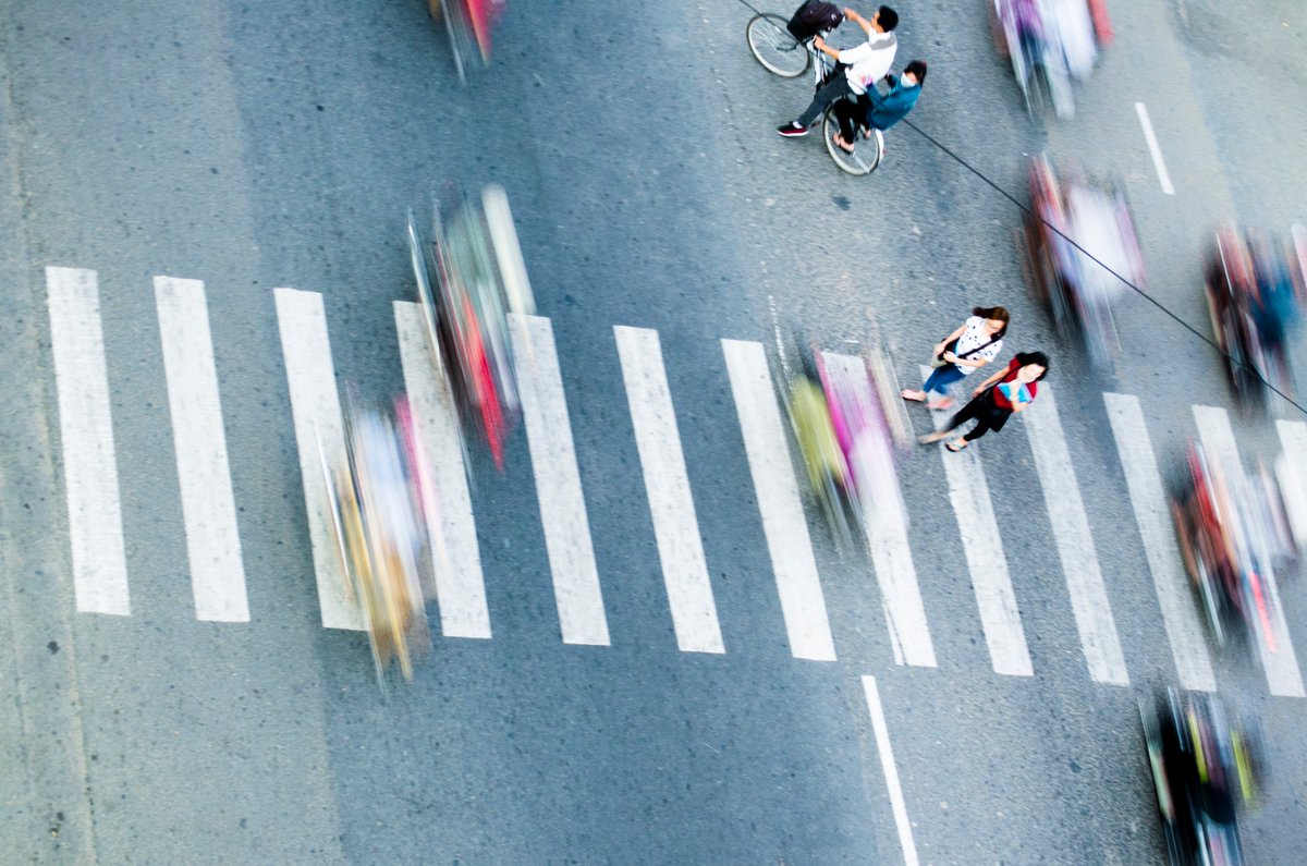crossingWithMopeds

#streetphotography #urban #abstract