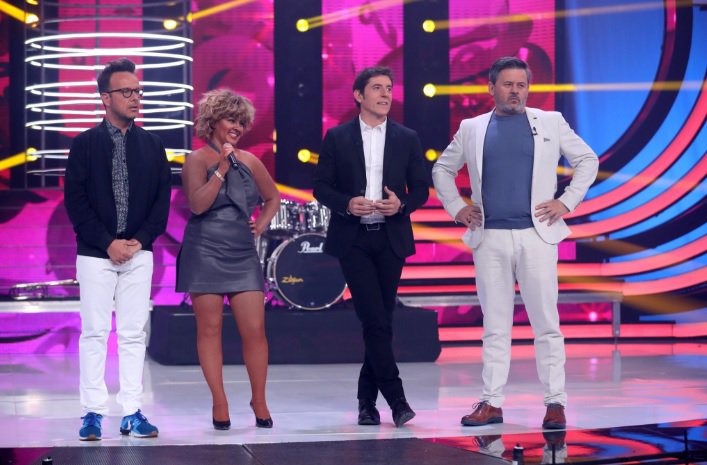 AngelLlacer's tweet photo. Por cierto... ¡que no se me olvide!
Agradecer a @wearemoloko y a @AndreaVilallong por elegir tan bien mi ropa del @TuCaraNoMeSuena de hoy. https://t.co/i9lY4AAi6j