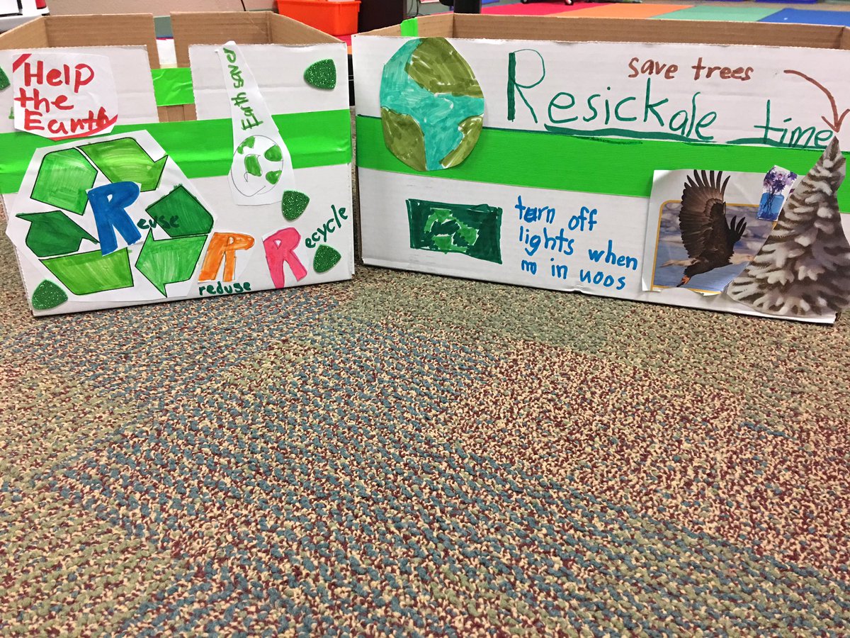 SimmonsEagles1's tweet photo. I'm wild about my @HESRegalEagle green team, #wildaboutscience & #wildabouthes . Thanks PTA for the SRA vocabulary cards & hat contest! https://t.co/Mq1iy4HM7l