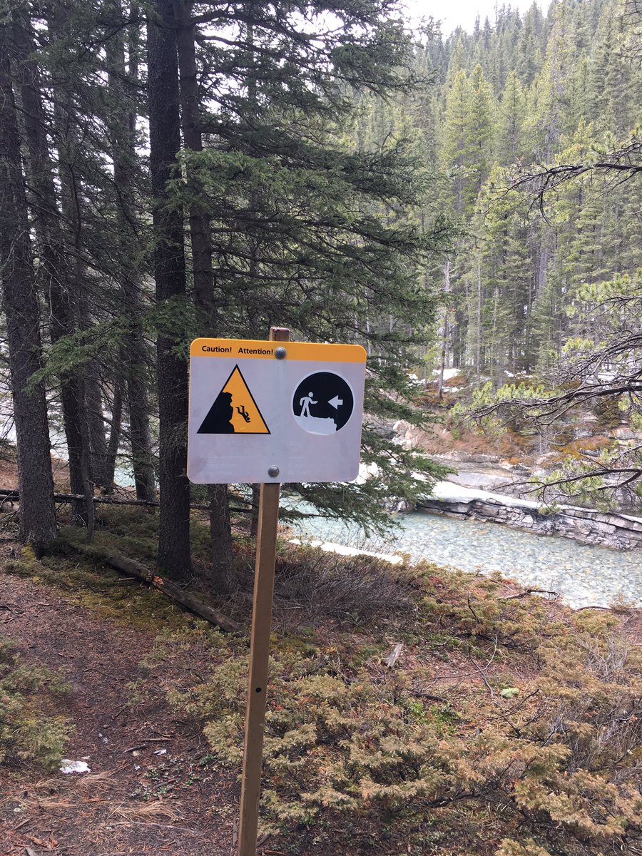 priormsk's tweet photo. The thing that ruins that " we are the first to hike on these hills excitement feeling " #toboldlygo https://t.co/YtNZBl2Zbh