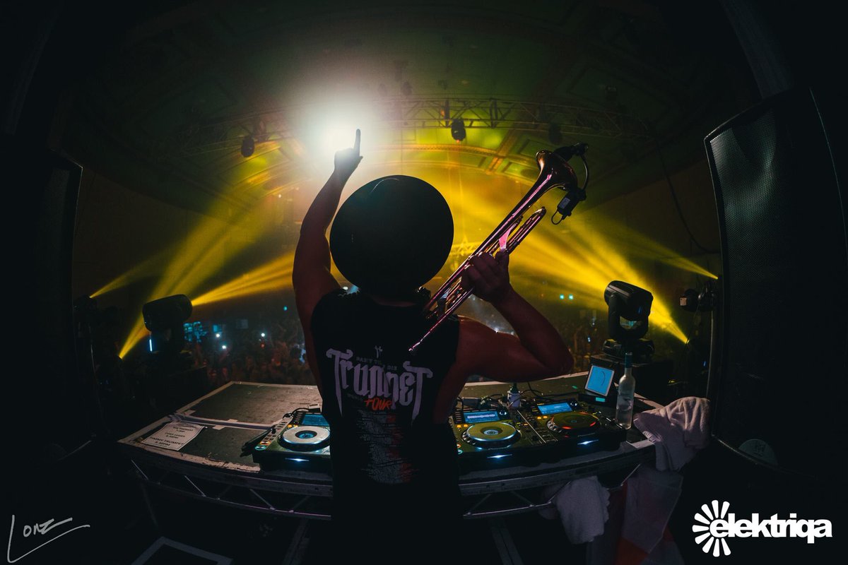 Elektriqa's tweet photo. Huge shout to the artists from last night! @timmytrumpet @ImCoreyJames @MrThomasMusic #EpicScenes #Elektriqa https://t.co/DcjzqxiviN