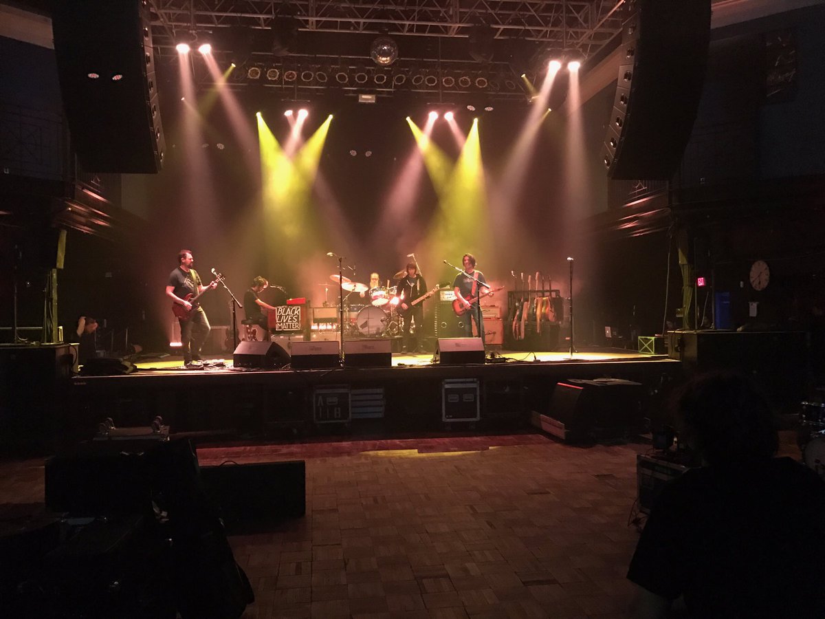 drivebytruckers's tweet photo. Sound check at the @930Club 
📷: @_3dimesdown 🇺🇸 🤘🏼
#rockshow https://t.co/mAdhah00VK