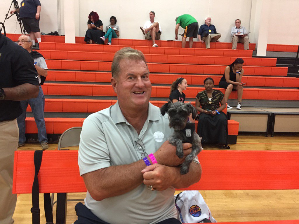 TheCircuit's tweet photo. Cotton is back for his 4th EYBL season. @thebabc #TeamDog https://t.co/wJda5BWk0J