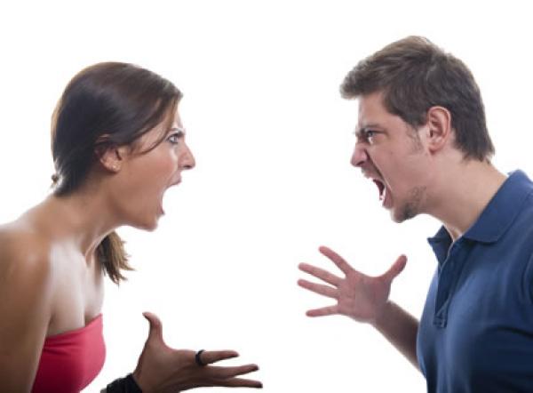 popradio1015's tweet photo. 😠 Hoy en #LaVueltaPop contanos ¿Qué cosa no te bancas de tu ex? 11-6404-1015 | https://t.co/iQshWCamny | @hectorlocutor @Danilachepi 😠 https://t.co/8SFlWZ3Cq7