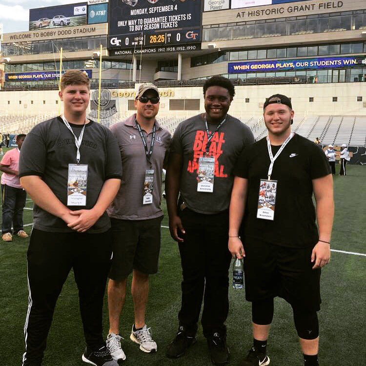 chastain_kelly's tweet photo. Me and my Goons!!! #DemonBeef #OLFam @kvng_ca @BigDillon66 @ChrisGeorgia73 https://t.co/o8HE2jUU83