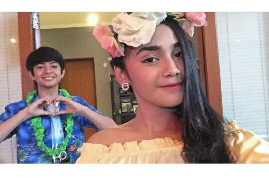YunandaErick's tweet photo. Happy annivi 22 😘❤❤ semoga bahagia selalu..
@anggaaldi_16 @syifaasavr @_syifaasavr @anggaldii_16 @syifaasarv https://t.co/3vzq5FO7D4