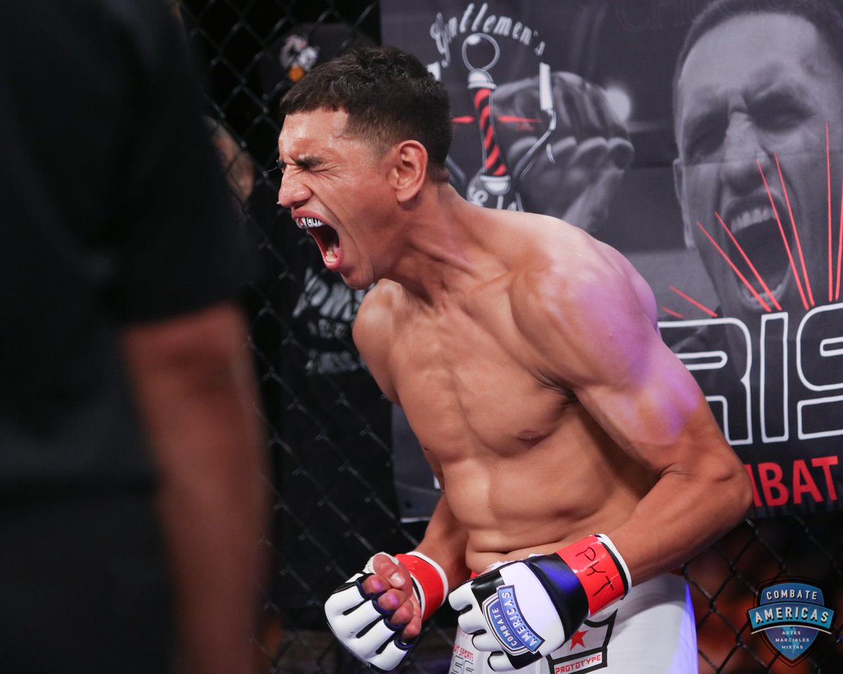 combateglobal's tweet photo. RECAP: Arturo Guzman vs. Robert "The Ghostman" Casper
#Combate13 | Tucson https://t.co/3znLSlp833