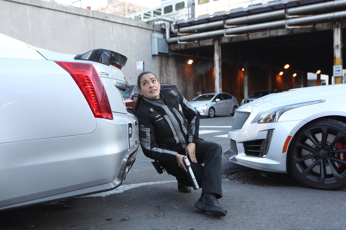 Here we go, West Coast. The season finale of #APB begins NOW on <a href="/FOXTV/">FOX</a>.