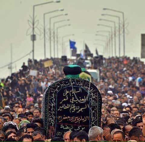 HeadeA12a's tweet photo. قال الامام موسى الكاظم (عليه السلام):
لكل شيء دليل ودليل العقل التفكر
عظم الله لكم إلاجر 
 #بغداد_نورها_الكاظم https://t.co/Y2aEVFp3wr