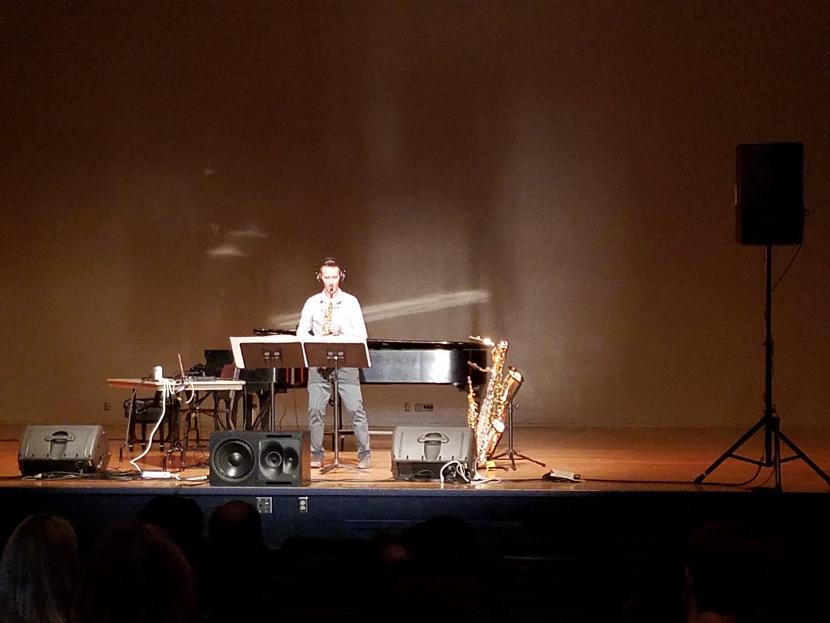 seamus_music's tweet photo. #SEAMUS2017 performer curated concert featuring Drew Whiting https://t.co/JGtN5yLejp