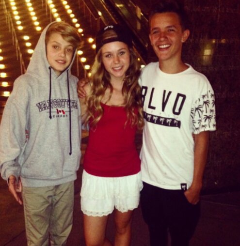 normanjace07's tweet photo. Glowup at its finest......😯🙊💚💙💜
@jacenorman @NoahUrrea @Brecbassinger https://t.co/7M3xT8SIGV