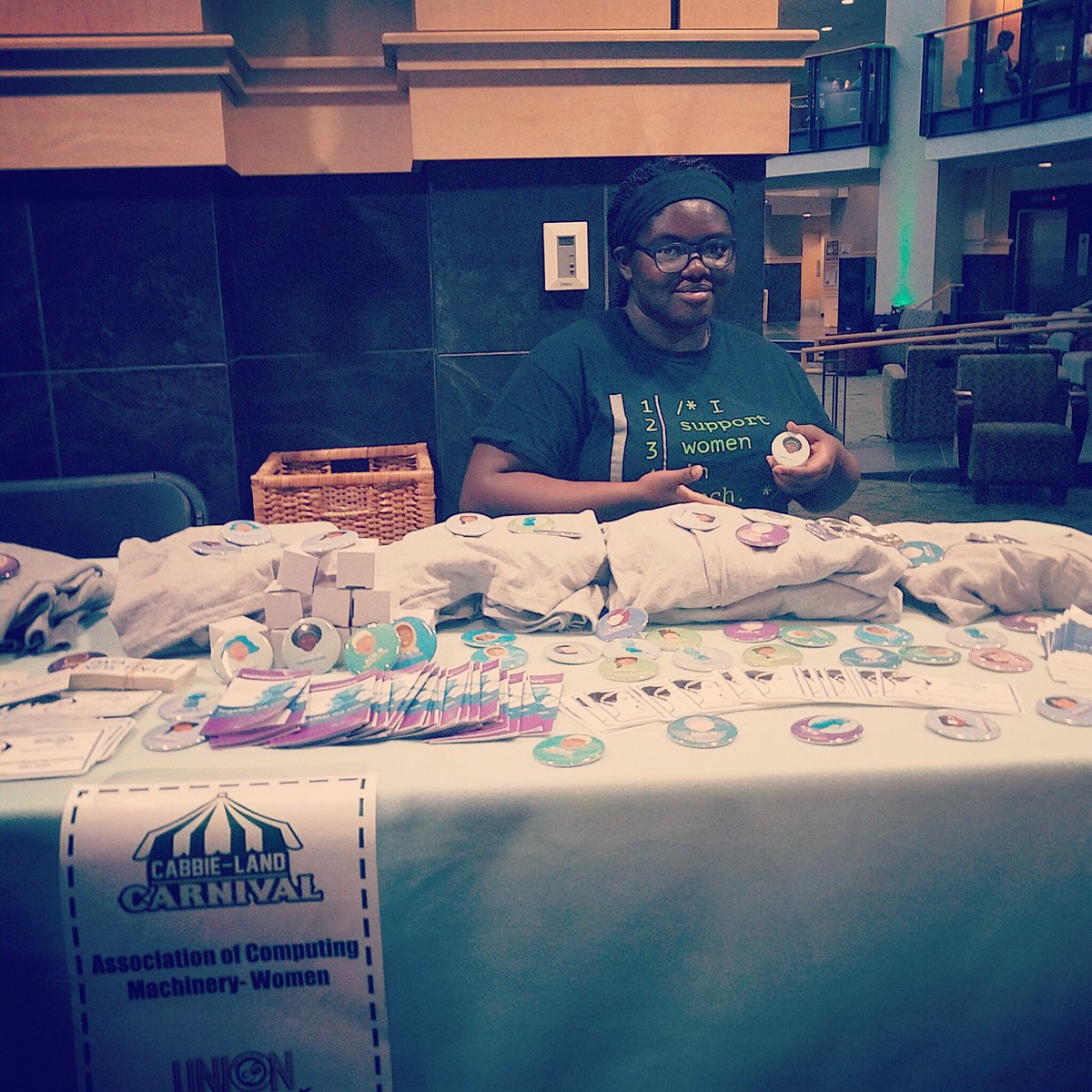 ACM_Women's tweet image. Come get some swag at the student union takeover tonight! #unccharlotte #uncc #acmwclt #wonderwomen