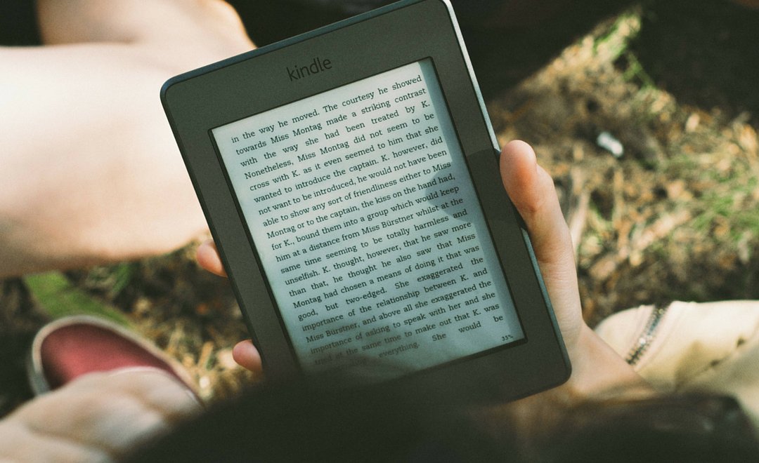 triedguide's tweet photo. Love #reading? If you have a @AmazonKindle, make sure to snag a local library card for free books! https://t.co/V7cjAEkKmm https://t.co/feIEjW6ZXL