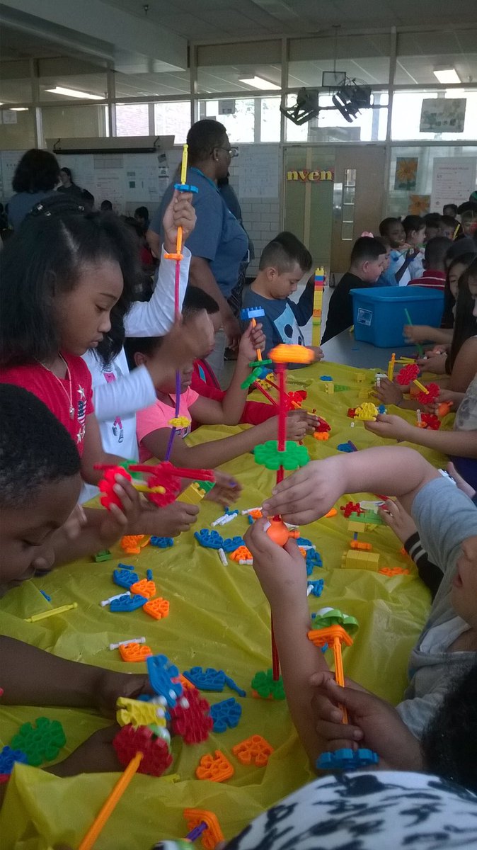 PittsClass's tweet photo. Build-it stations are a huge hit at @JohnnycakeElem STEM Day. @BCPSSci #21stCenturyEGRecipient #foundationbcps https://t.co/0PC597jms6