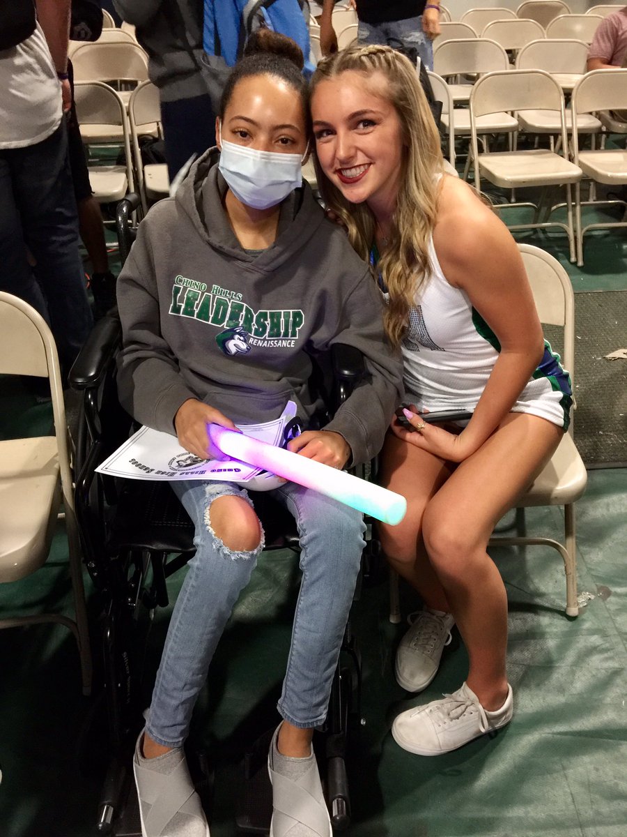 toddgeoffrey's tweet photo. Pep rally. Lexi back at school today for the first time! She'll be back the beginning of next school year. #love4lexi #pray4lexi https://t.co/MubAAyKJlF