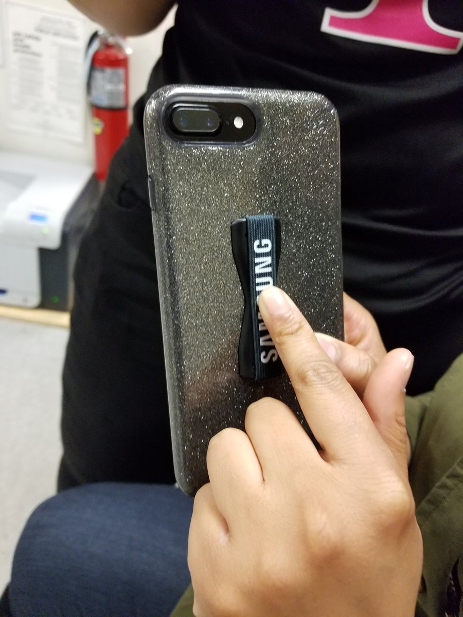 YourSamsungGuy's tweet photo. Things that make you go hmmmm... #FSMsundayfunday #lovesamsung #lovetmobile https://t.co/vjCv7J41e9
