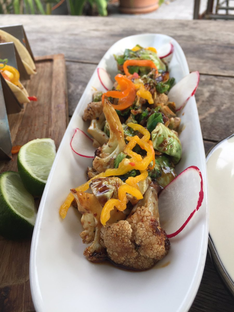 mgcopping's tweet photo. More goodness from @doceprovisions #littlehavana #miami #305eats #doceprovisions https://t.co/MkccO4DbgE