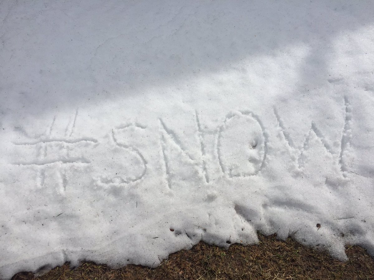 neelbaum's tweet photo. Just like #snow in Valles Caldera, #nationalparkweek is almost gone. #findyourpark #nps101 https://t.co/E1lNNinBb9