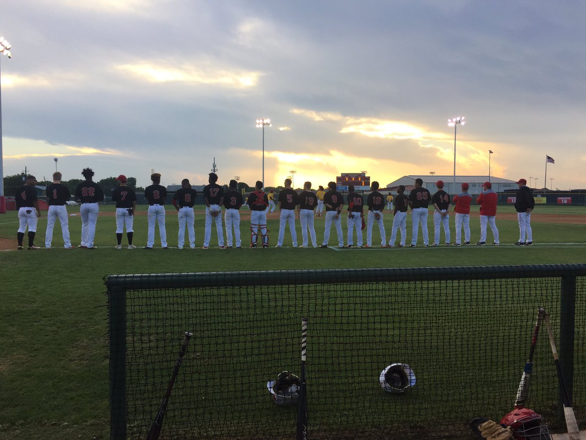 CH Longhorn Baseball tweet media