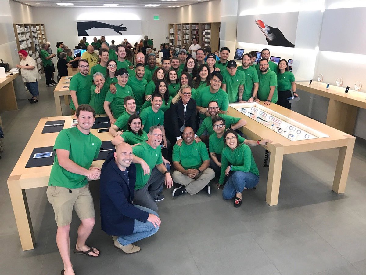 La Encantada - Apple Store - Apple