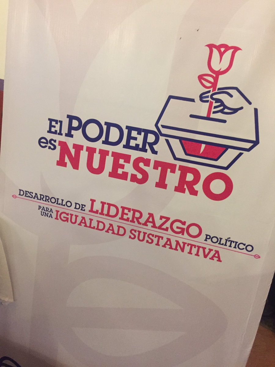 LupitaLeal_'s tweet photo. Cada día que tengo frente a mi la responsabilidad de preparar a + Mujeres en Politica, les recuerdo que su esencia es "Dar a los Demás" https://t.co/5N1gNqzJv3