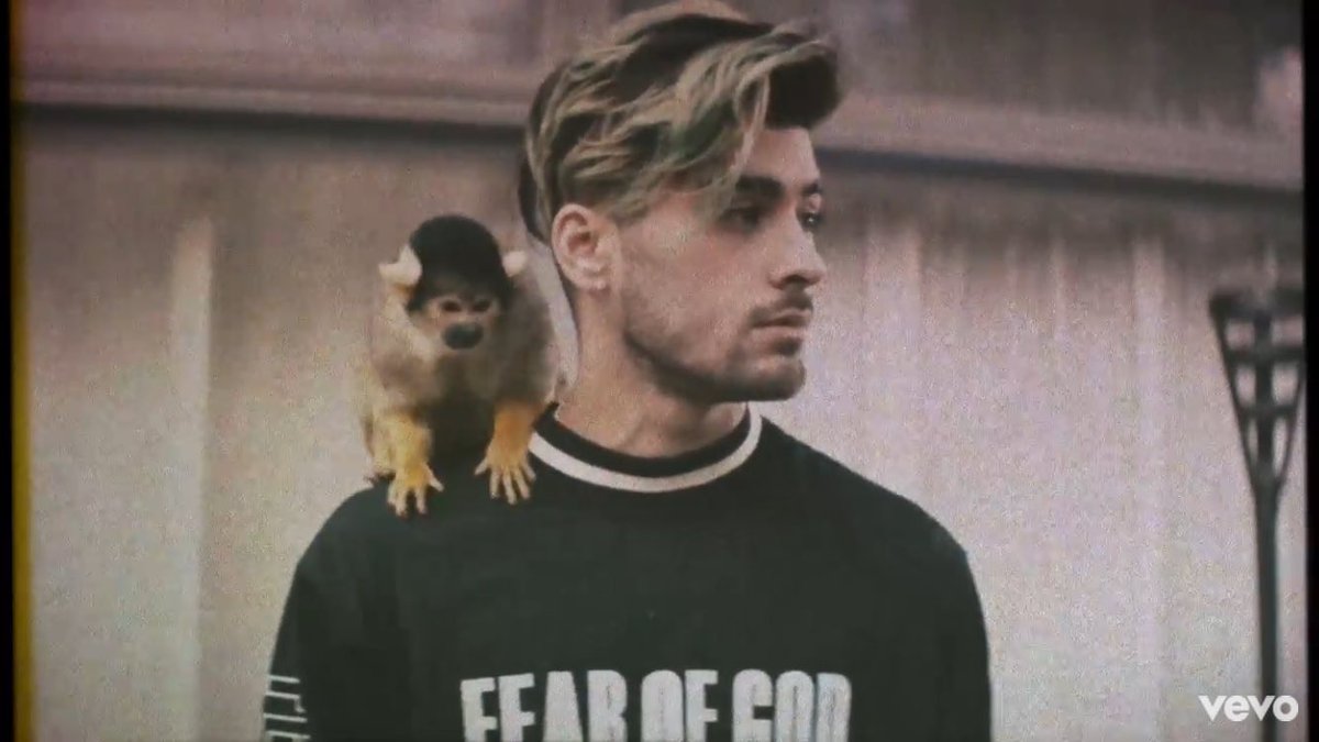 IEli22's tweet photo. The music video for 'Still Got Time' by ZAYN feat. PARTYNEXTDOOR is out now!... https://t.co/FyLzAu2RjU by #marthamarellyso via @c0nvey https://t.co/PXKjsClcCm