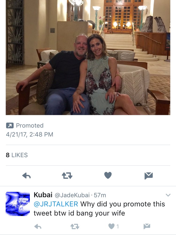 deiseulgi's tweet photo. SOME RANDOM GUY PROMOTED THIS TWEET ON MY TL CKDNDKS https://t.co/6VXu9D34eg