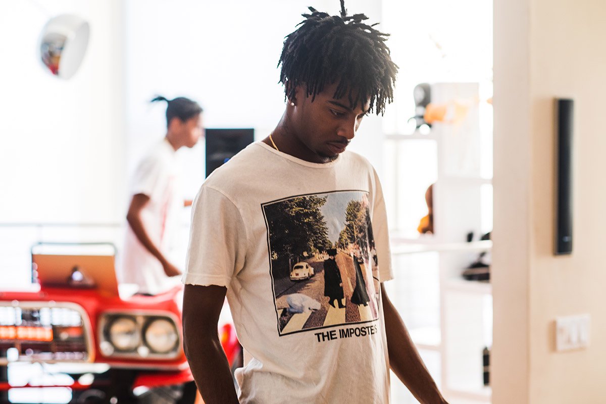 StackExclusive tweet media