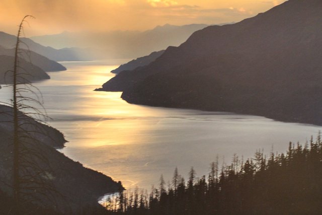 TheNelsonDaily's tweet photo. #WestKootenay Camera club #WKCC hosts annual photo show #CastlegarBC @thenelsondaily #TheNelsonDailyhttp://bit.ly/2pTCbvd https://t.co/Zcny1LsEsC