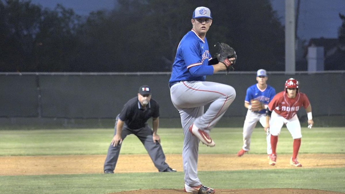kfdmsports tweet picture