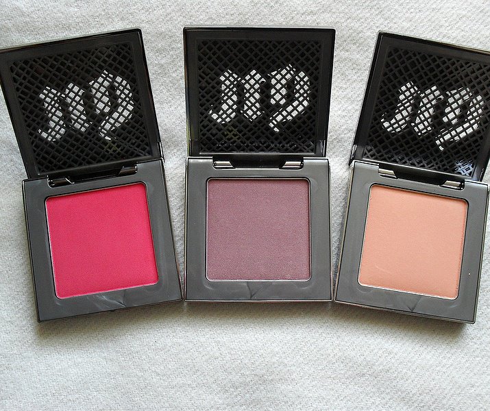 makeup_stores's tweet image. Hermoso el Blush Afterglow de @UrbanDecay  ideales para dar ese ultimo toque de color a tu maquillaje. #woman