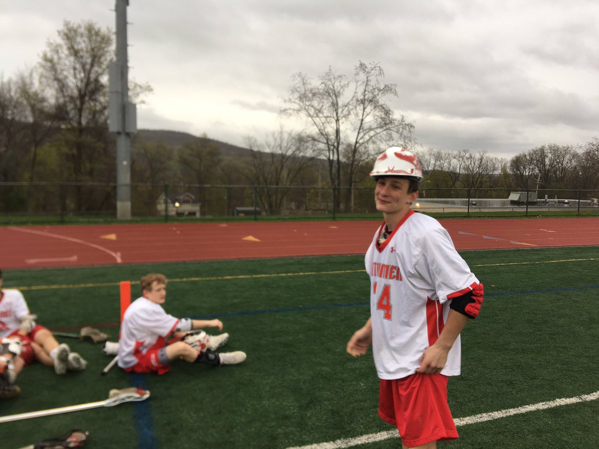 tzjvboyslax's tweet photo. @StoLarsk11 hands the hard hat to Sean Sullivan for his dirty clears and wing play today! Great job Sully! @TZLAX @tzyouthlax https://t.co/Fq7yp3RZUB