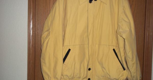 AngieChute's tweet image. Just Pinned to Stuff you would like on eBay!: Mens Cutter &amp;amp; Buck Yellow Coat Large  #CutterBuck #BasicCoat ift.tt/2pE8I9m