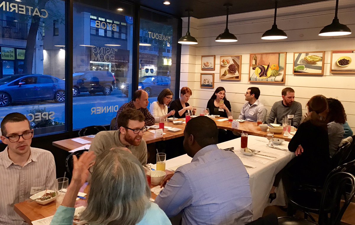 PhillyCHI's tweet photo. great crowd of #ux'ers enjoying dinner @tastingroomjpm tonight for the first #uxdinner of 2017 https://t.co/lRoRUZa2aC