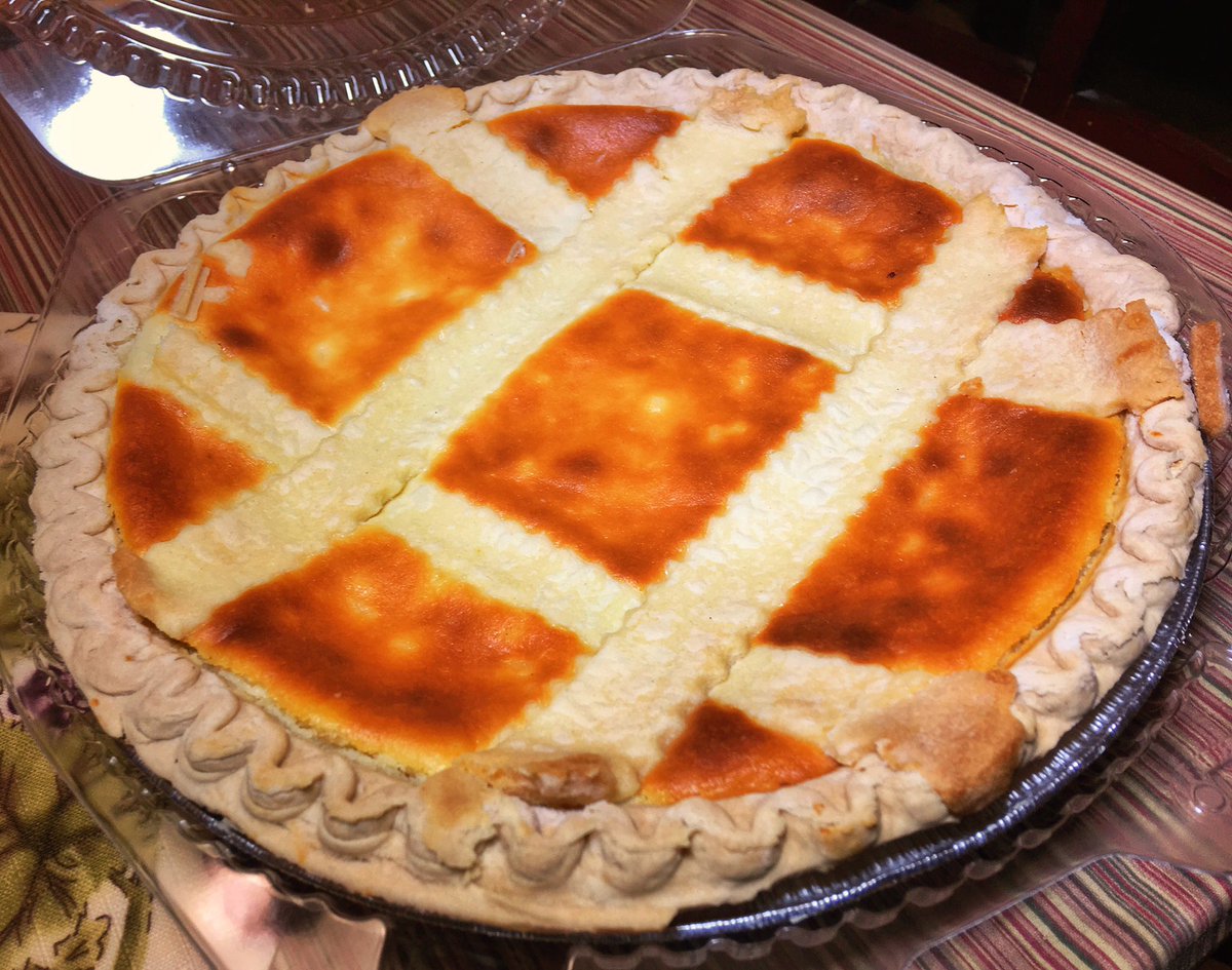 tonyatthetable's tweet photo. #Easter #RicePie from @VitamiaFoods in #Lodi. #Easter #EasterPie #EasterRicePie #Vitamia #VitamiaAndSons #LittleItaly https://t.co/q7UIqBjlbV