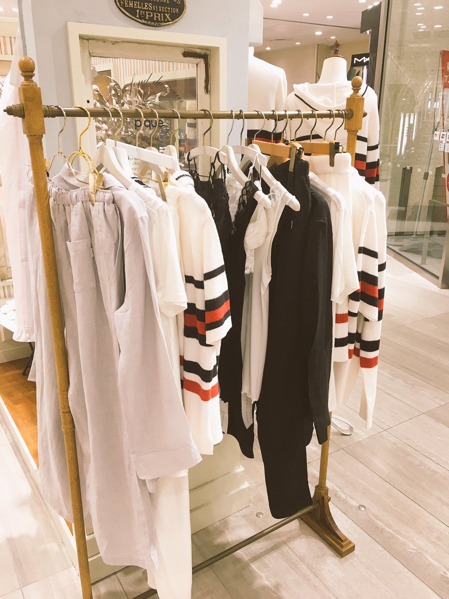 ジェラートピケ渋谷ヒカリエshinqs店 A Twitter 皆さまおはようございますｏ ｏ 本日より渋谷ヒカリエシンクス店では ジョエル ロブション氏とのコラボレーションアイテムを先行販売いたします シルク混やフレンチリネンといった素材にこだわった