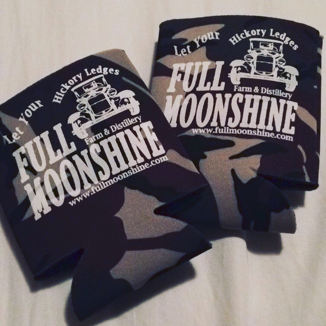 ctbeertours's tweet photo. Waterbury Exchange Club Wine &amp; Beer Tasting - Great event &amp; for a great cause...but the best part were my koozies from @fullmoonshineus https://t.co/VnmIuuFbLu