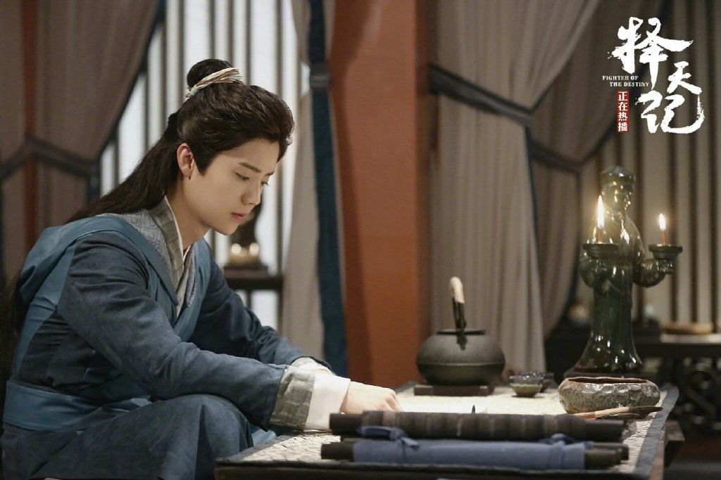 luking0420's tweet photo. [PHOTO] 170420 Fighter Of The Destiny update with #LuHan #LuHanFighterOfTheDestiny https://t.co/ybuBOFNtqi