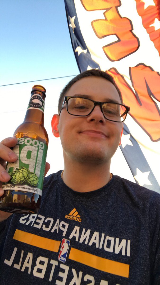 BraunsonB's tweet photo. @GooseIsland the greatest in the land. #gooseup https://t.co/xMRJ5tELUF