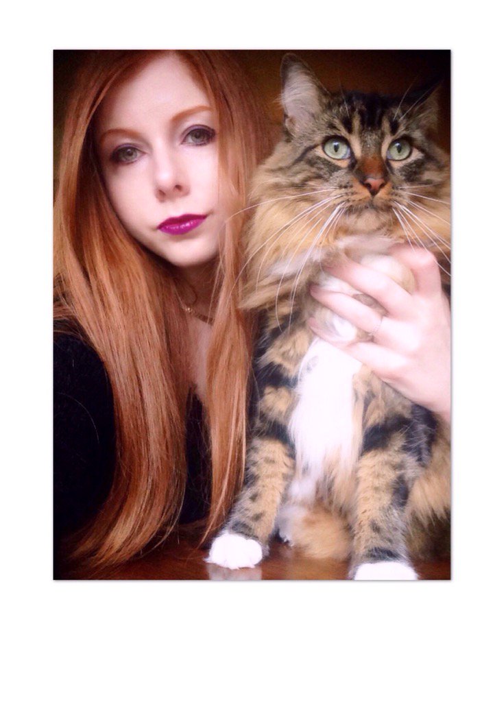 #celebrating #NationalCatLadyDay with Meowmmy!😻🐱❤💕️ #MozzyTheCat