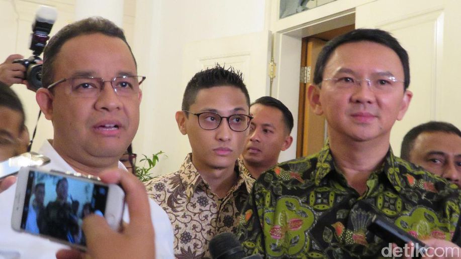 detikcom's tweet image. Ahok Ajak Tim Anies Duduk Bersama Susun Anggaran detik.id/6cojOF