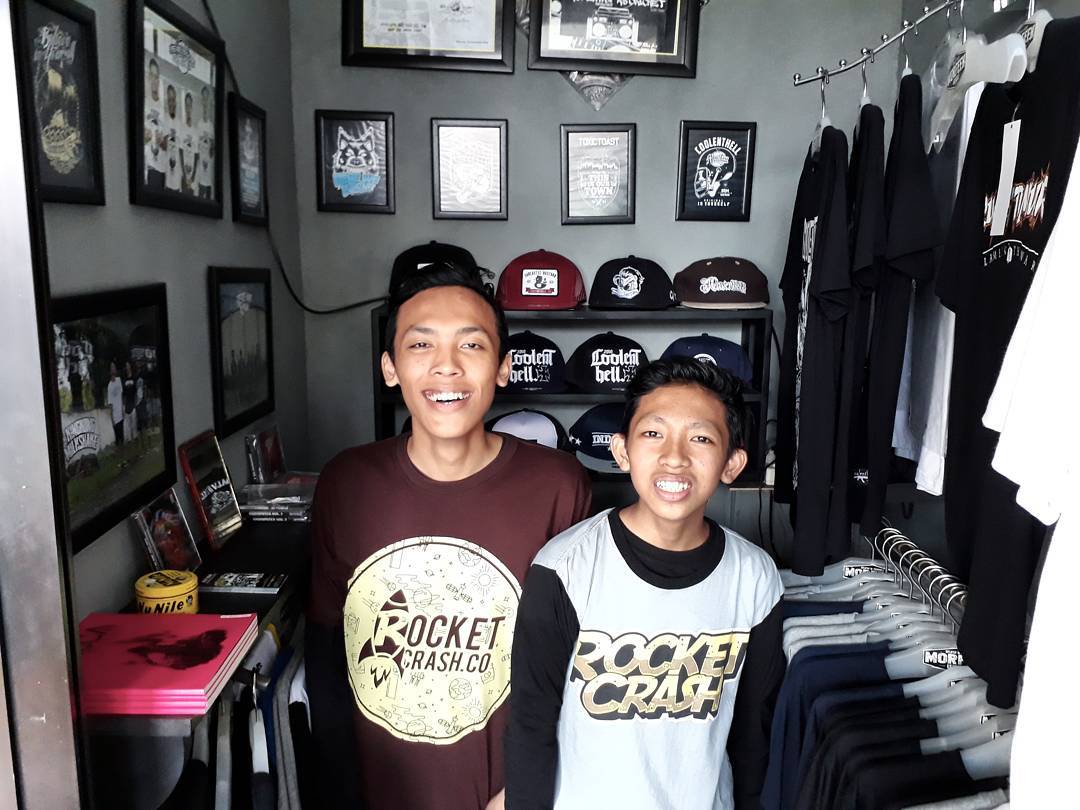 Proud to be you who always wearing our product, thanks before