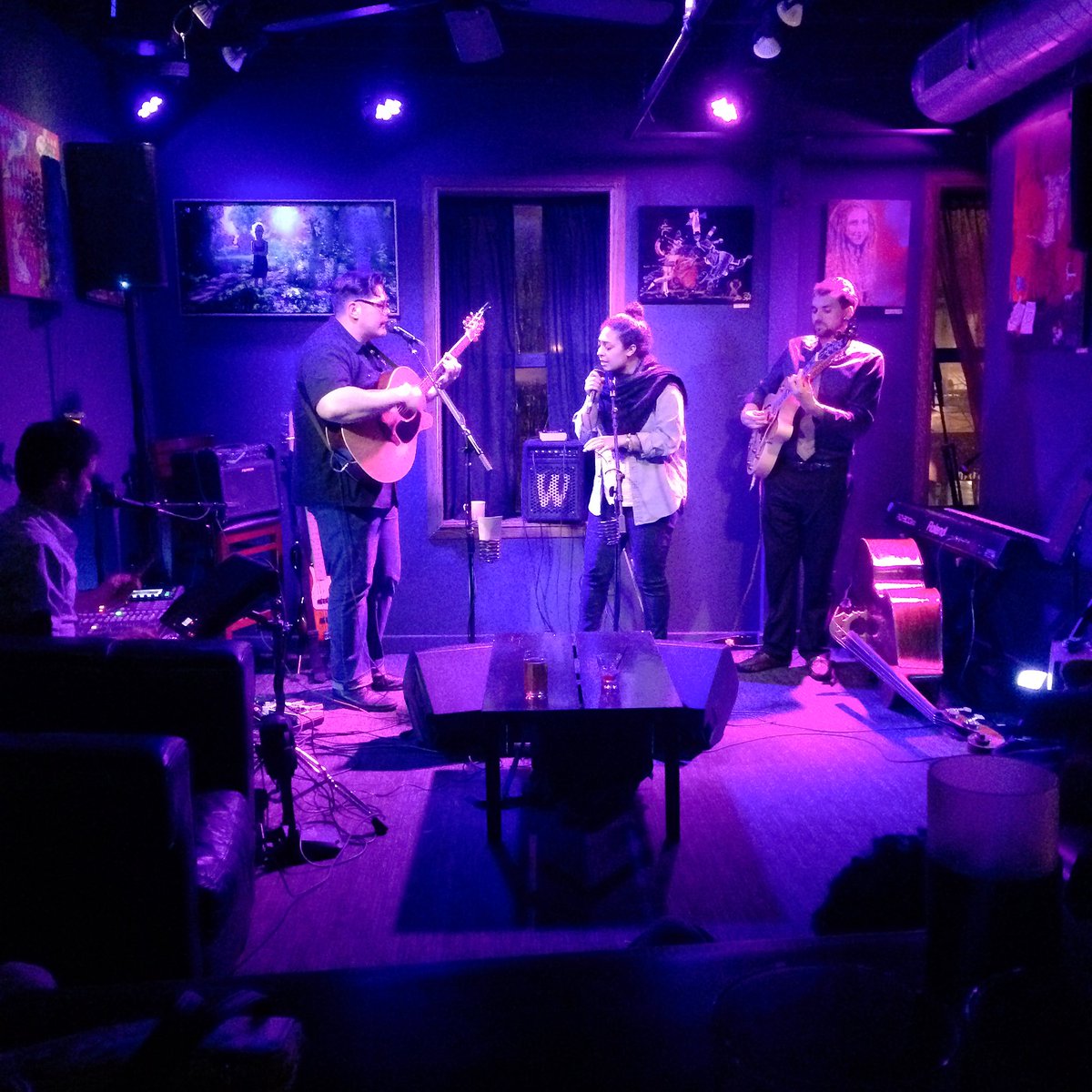 AReynoldsMN's tweet photo. Avalon Moon and Hazel Howl (@abbylandes) at @motoisake. 💜🎸🎤 https://t.co/ndL4X6t83d