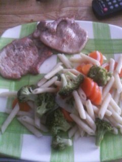Zu_more's tweet photo. A comerrrr!!! bien https://t.co/VVbR3REnW4