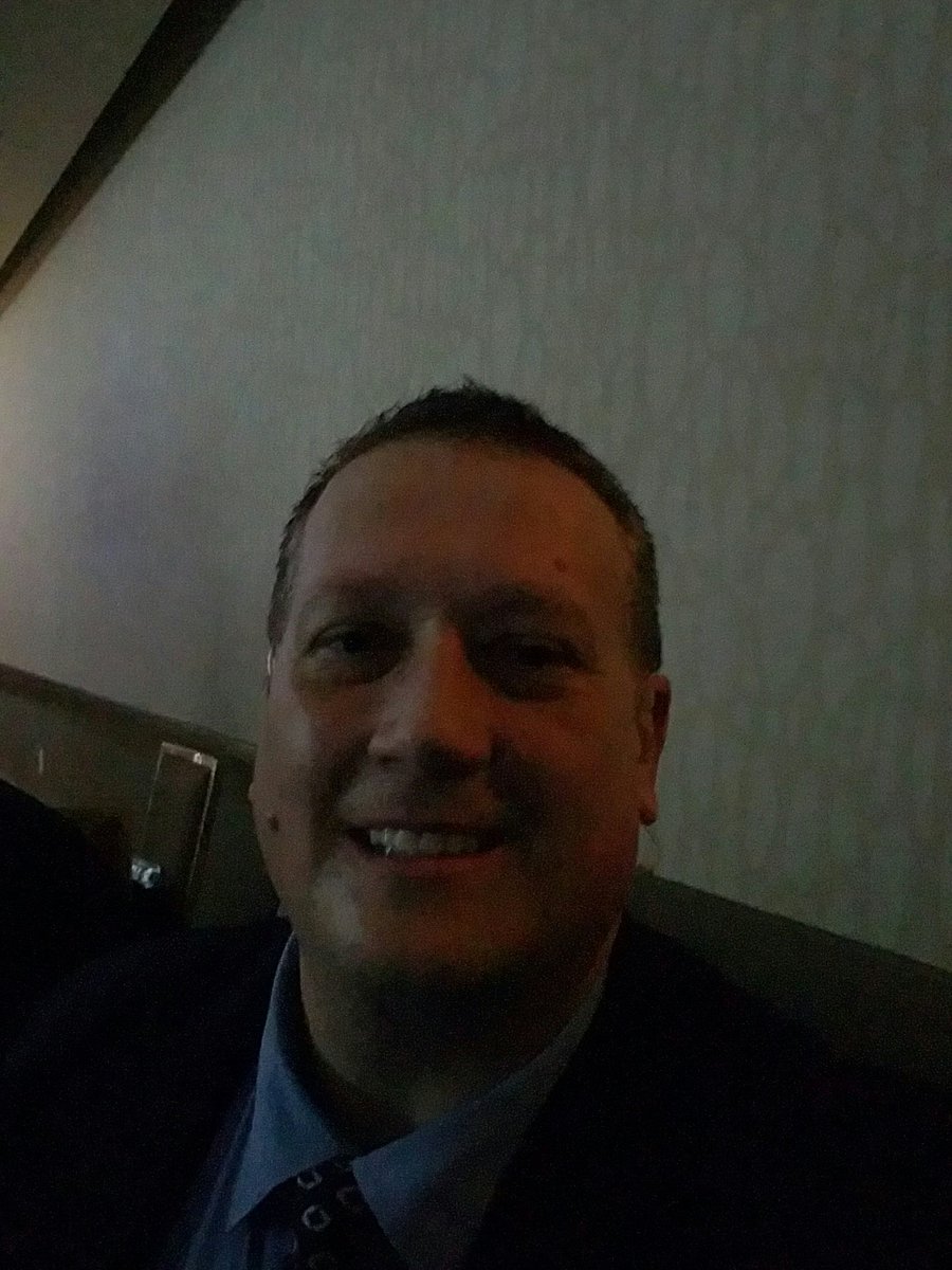 DECA_rich_exp's tweet photo. Backstage and minutes to go until #CDECAICDC https://t.co/uI6nUYxeqn