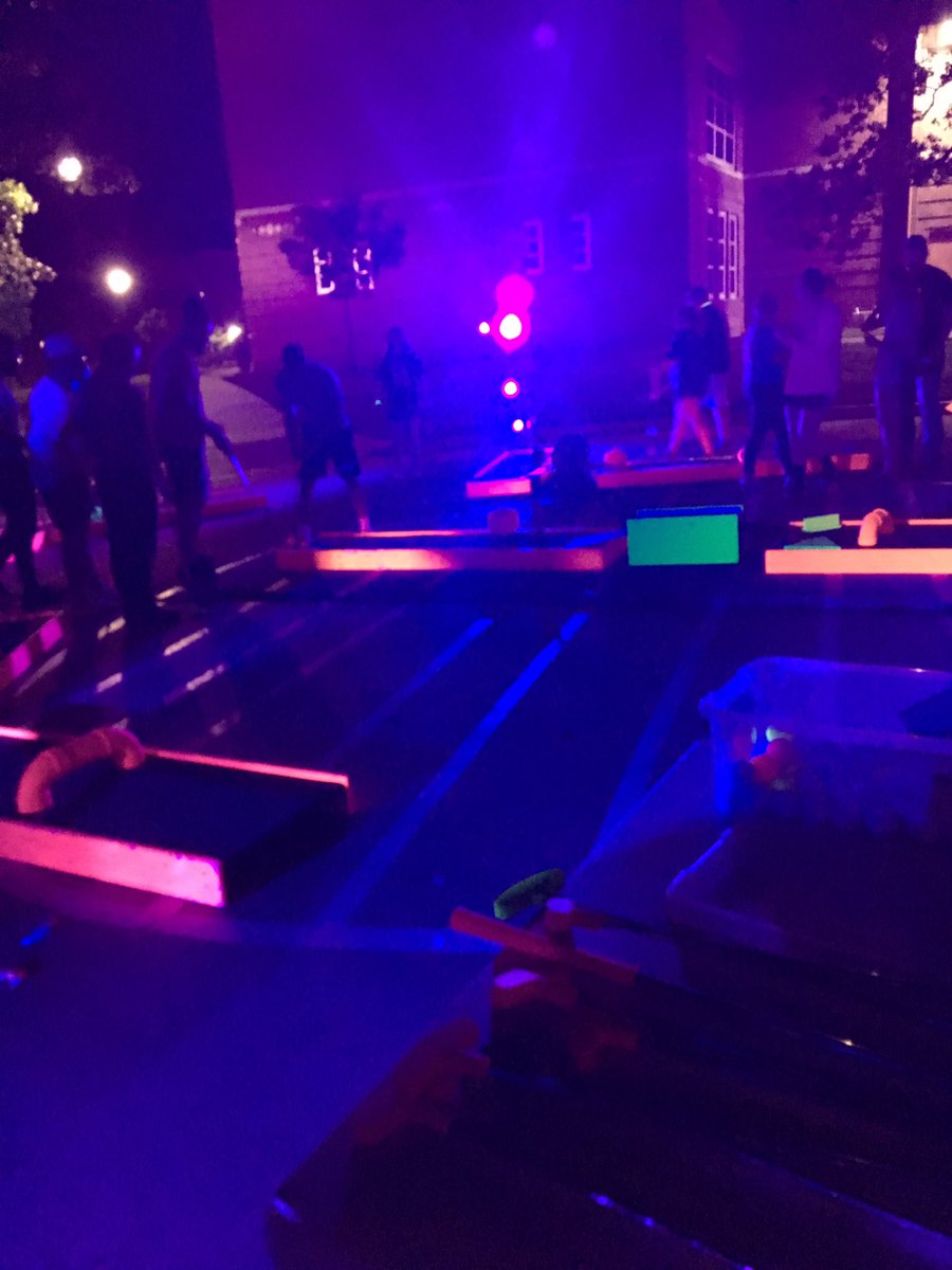 SOSUSpringfest's tweet photo. Tonight's GloCade https://t.co/lMxT8BhnRg