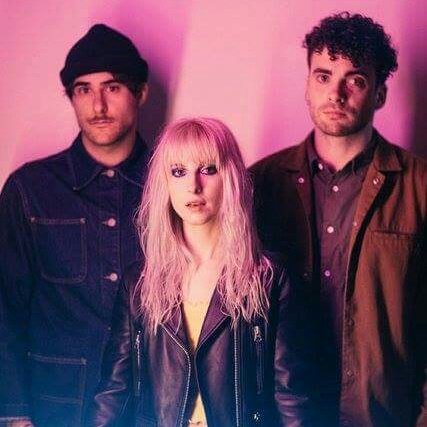 ParamoreFansInt's tweet image. #NuevaFotoDePerfil